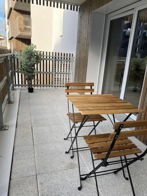 T3 Moderne - Proche Tram - Parking Prive Apartment Angers Luaran gambar